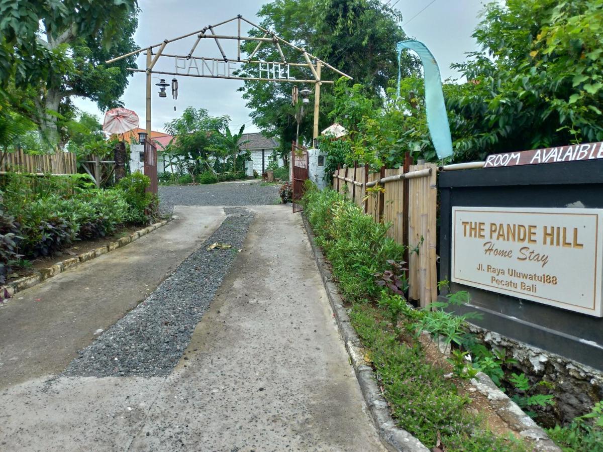 The Pande Hill Homestay Uluwatu Exterior foto